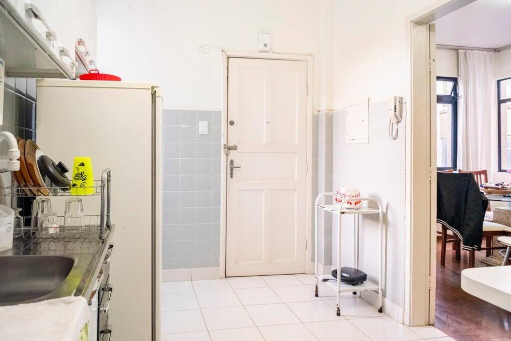 Quarto aconchegante nas Mercês Curitiba Extérieur photo